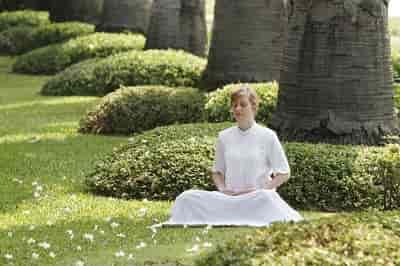 Meditation for Weight Loss Woman Park